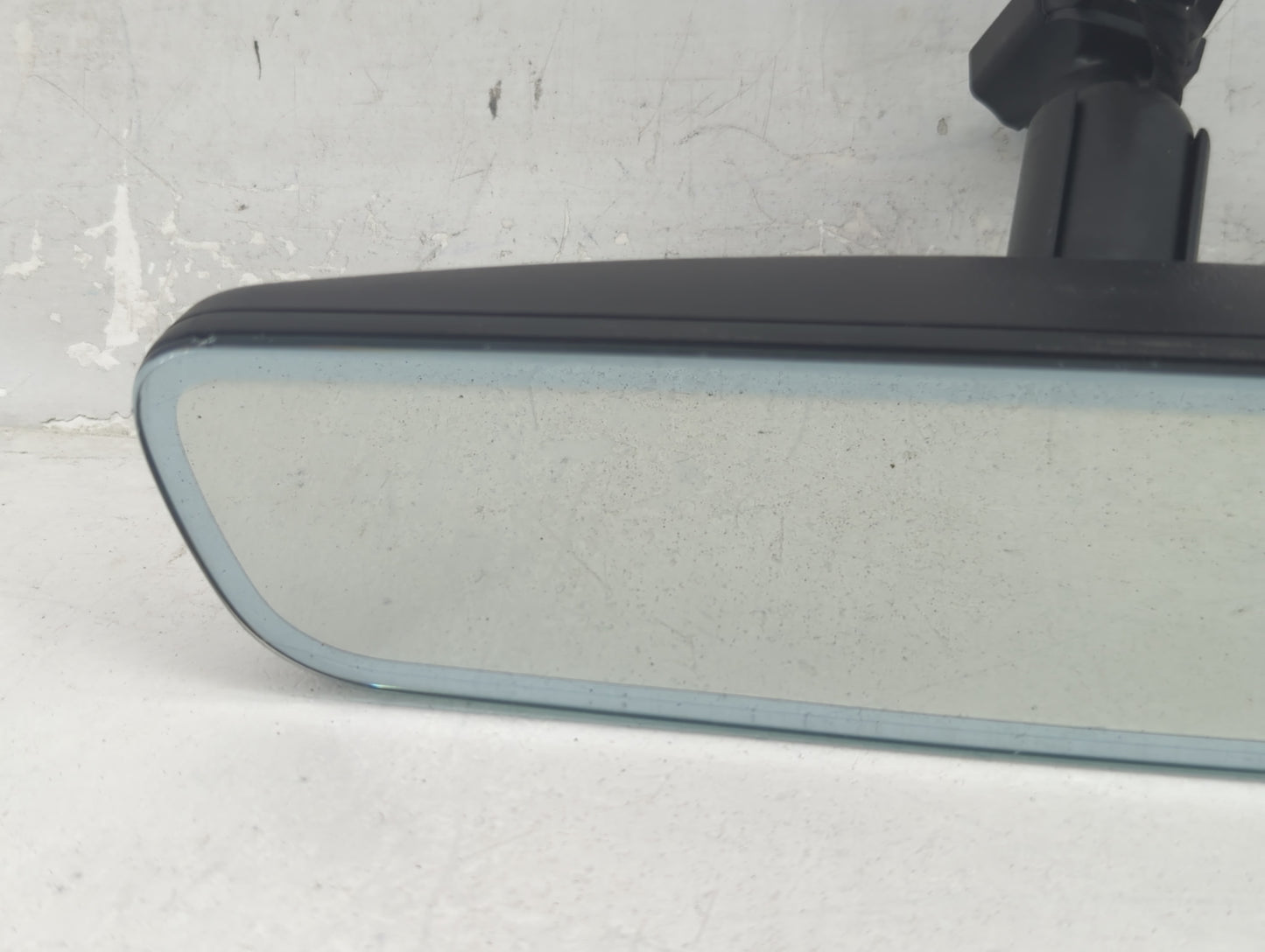 2022 Kia Stinger Interior Rear View Mirror Replacement OEM P/N:048310 GNTX-1228, 85110-J5000PZ Fits OEM Used Auto Parts - Oe
