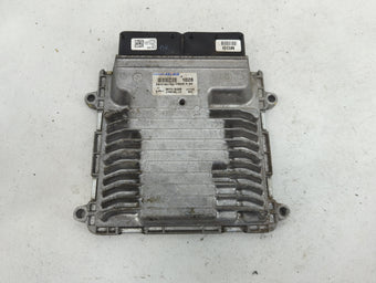 compare product 2022 Kia Stinger PCM Engine Control Computer ECU ECM PCU OEM P/N:39111-3L028 SIM2K-260_1.01, 9001270517KD Fits OEM Used Auto Parts