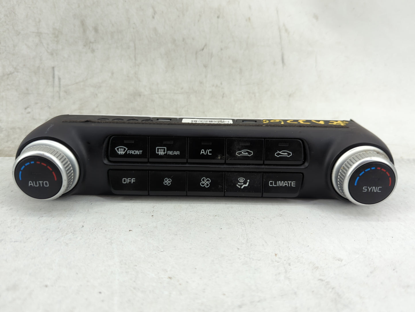 2018-2020 Kia Stinger Climate Control Module Temperature AC/Heater Replacement P/N:97250-J5000 Fits Fits 2018 2019 2020 OEM 