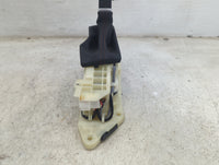 2022 Kia Stinger Floor Console Assembly Shifter - Oemusedautoparts1.com