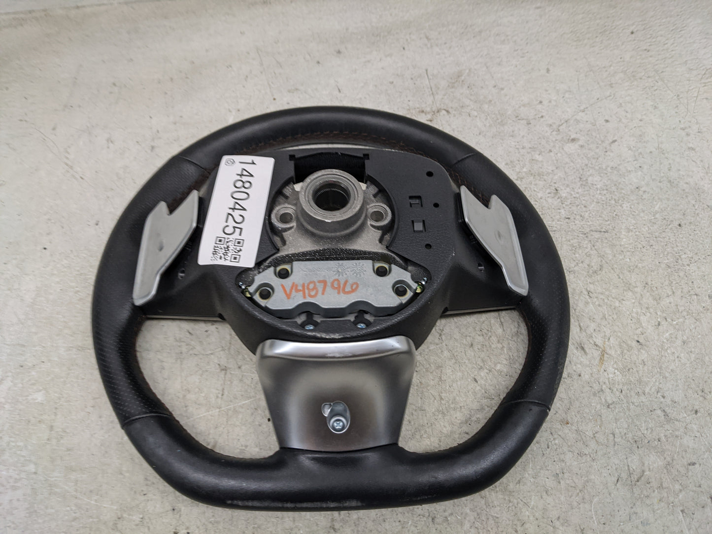 2022 Kia Stinger Steering Wheel Oem Black - Oemusedautoparts1.com