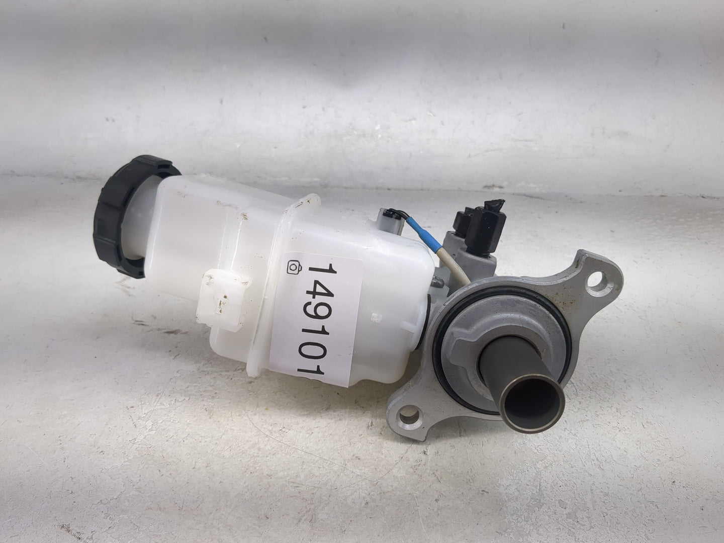 2018-2020 Kia Stinger Brake Master Cylinder 1491018 - Oemusedautoparts1.com