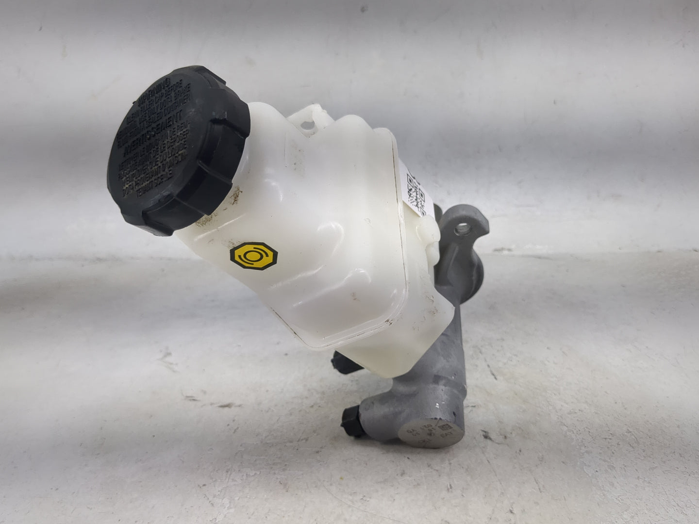 2018-2020 Kia Stinger Brake Master Cylinder 1491018 - Oemusedautoparts1.com