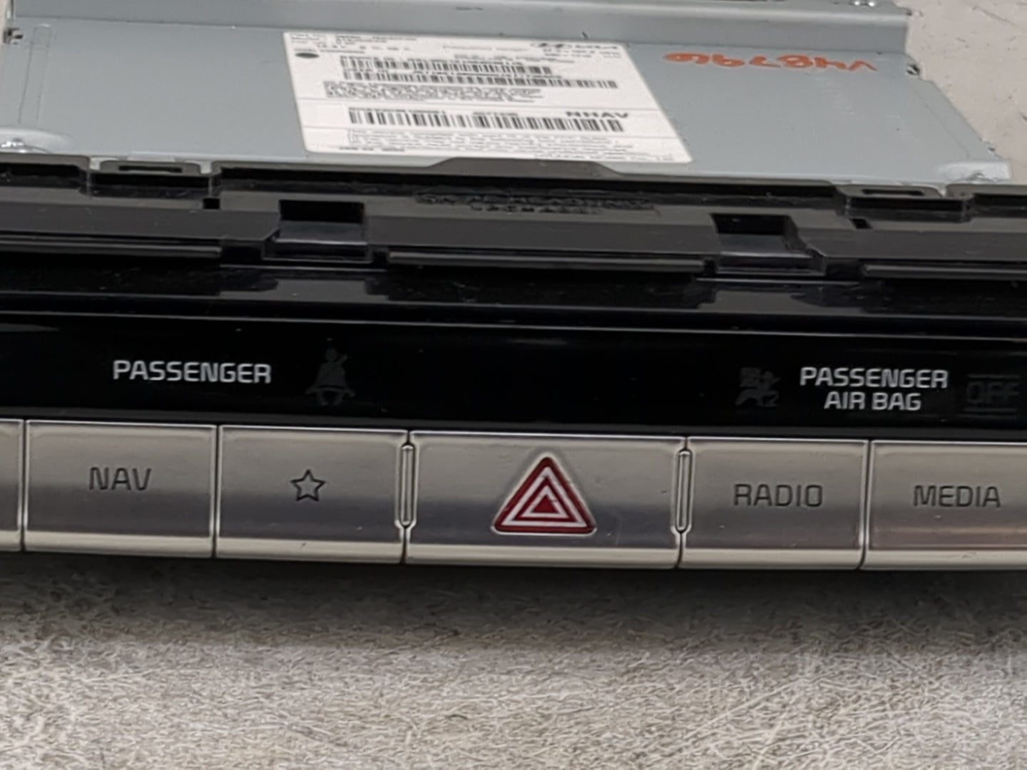 2022 Kia Stinger Radio AM FM Cd Player Receiver Replacement P/N:96560-J5HA0FHV ATC40J5AN, TQB-ATC41J5AN, YZR-VL3000 Fits OEM