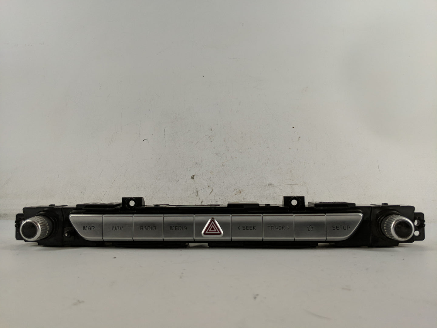 2020-2022 Kia Telluride Radio Control Panel - Oemusedautoparts1.com