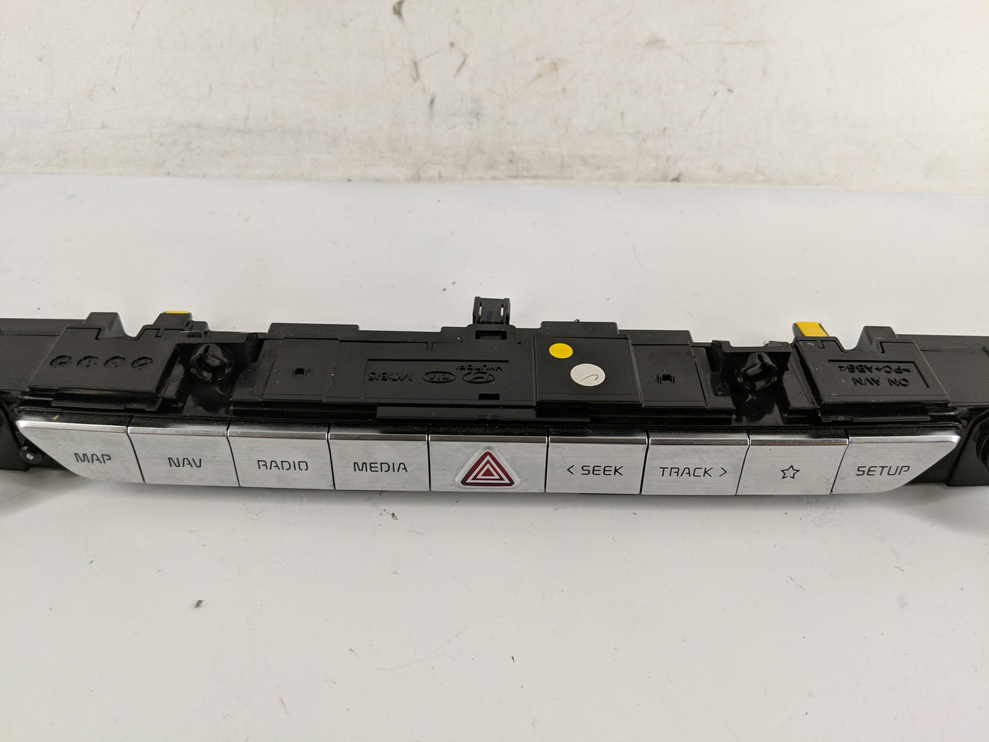 2020-2022 Kia Telluride Radio Control Panel - Oemusedautoparts1.com