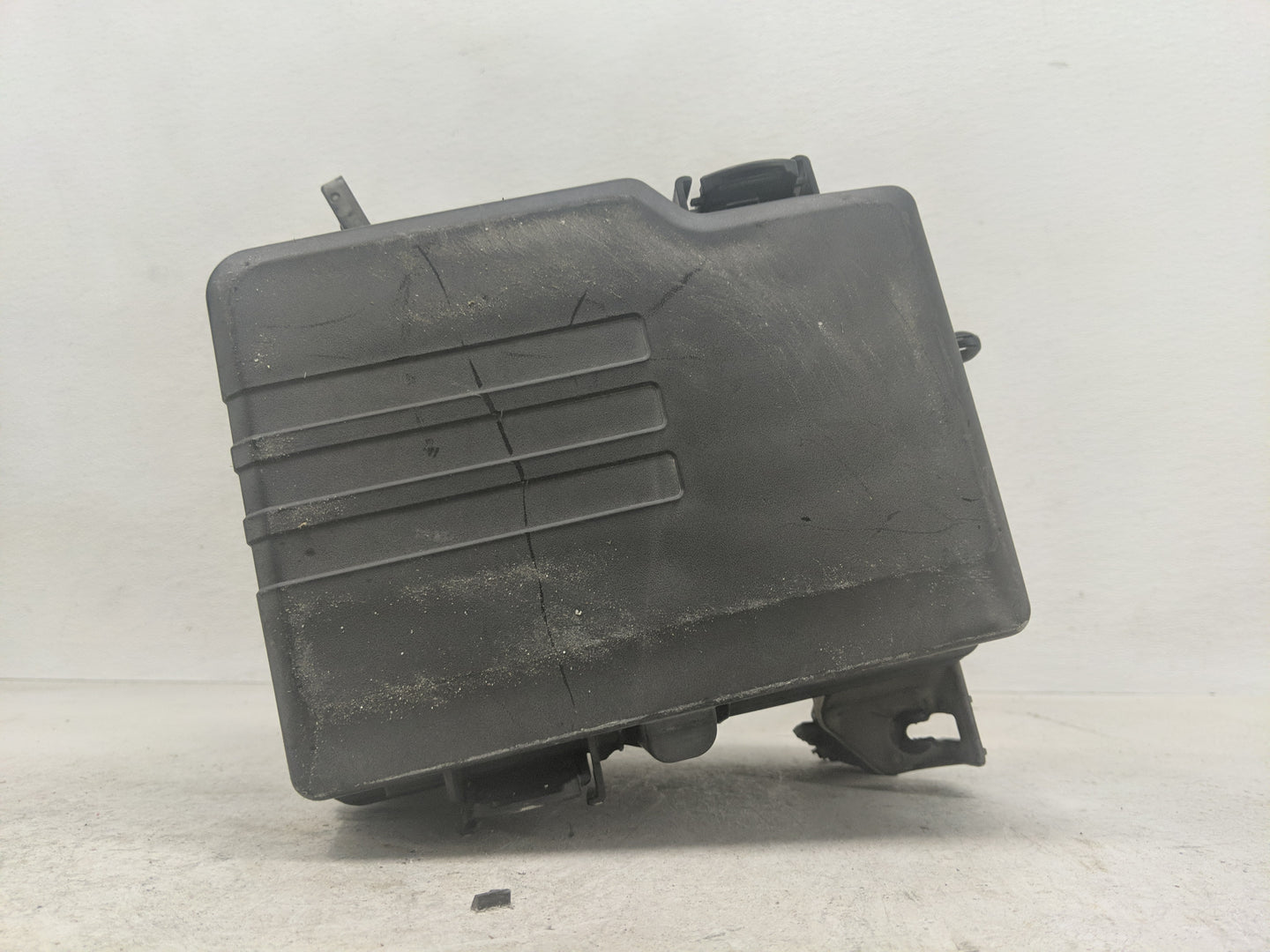 2020-2022 Kia Telluride Fusebox Fuse Box Panel Relay Module P/N:91956-S9060 Fits Fits 2020 2021 2022 OEM Used Auto Parts - O