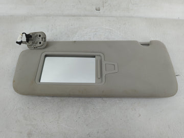 2020-2022 Kia Telluride Sun Visor Shade Replacement Passenger Right Mirror Fits Fits 2020 2021 2022 OEM Used Auto Parts - Oe