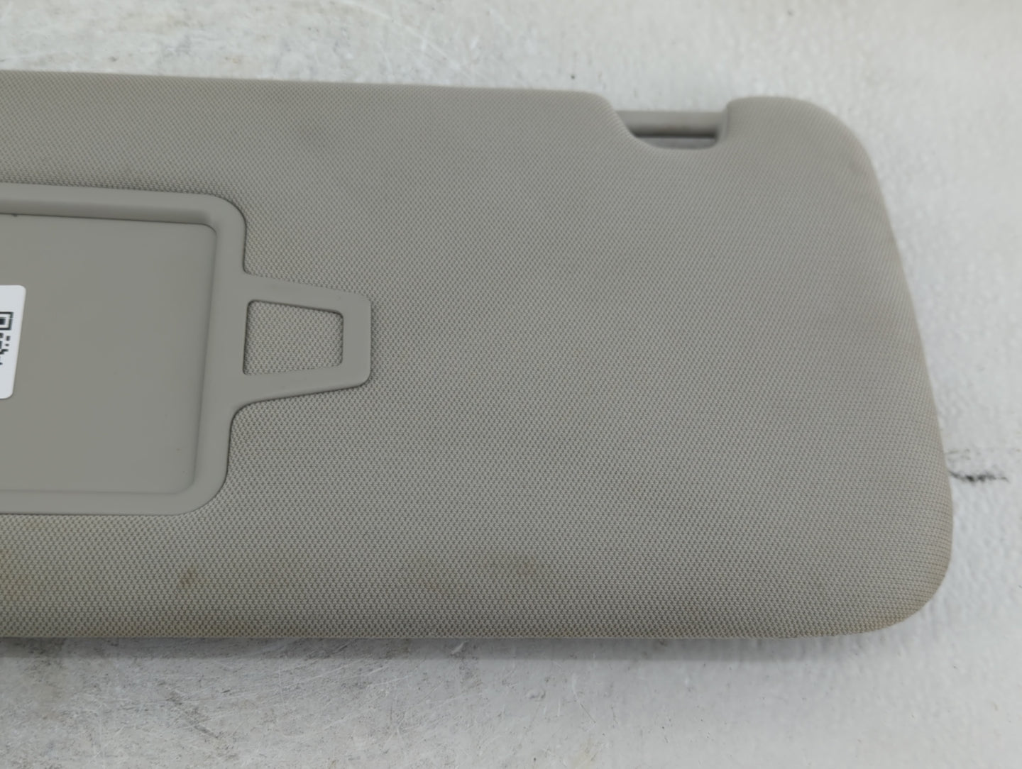 2020-2022 Kia Telluride Sun Visor Shade Replacement Passenger Right Mirror Fits Fits 2020 2021 2022 OEM Used Auto Parts - Oe