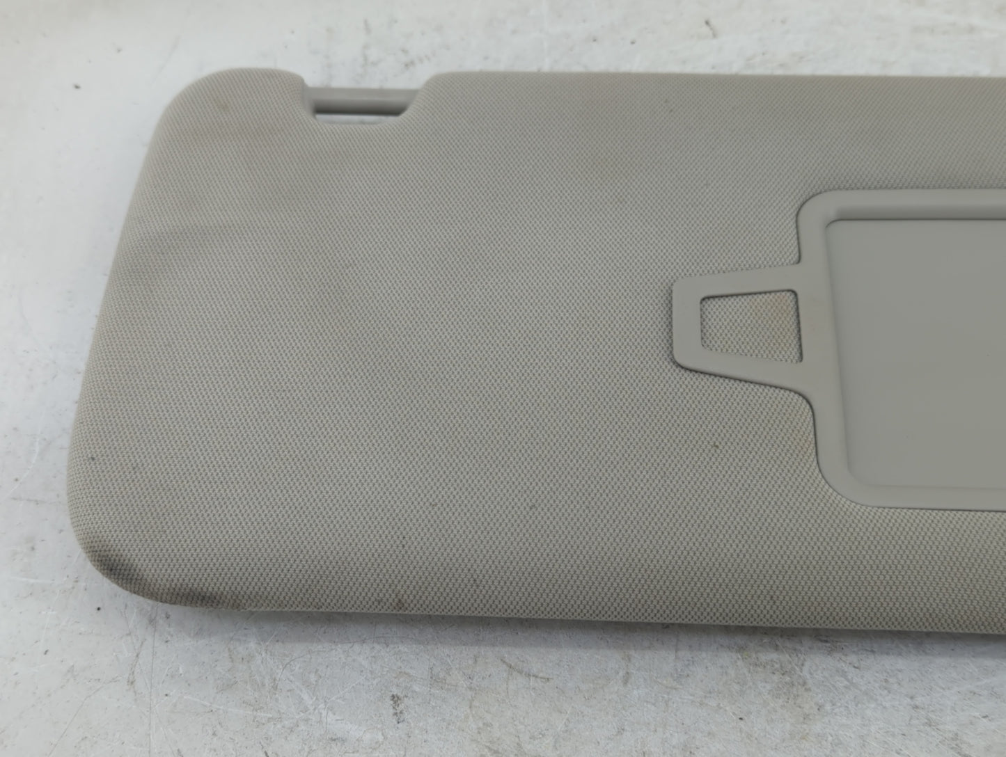 2020-2022 Kia Telluride Sun Visor Shade Replacement Passenger Right Mirror Fits Fits 2020 2021 2022 OEM Used Auto Parts - Oe