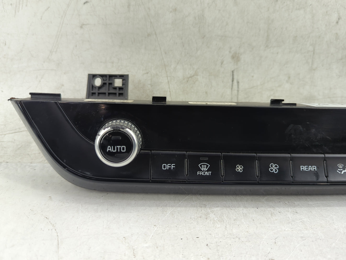 2020-2022 Kia Telluride Climate Control Module Temperature AC/Heater Replacement P/N:97250-S9300 Fits Fits 2020 2021 2022 OE
