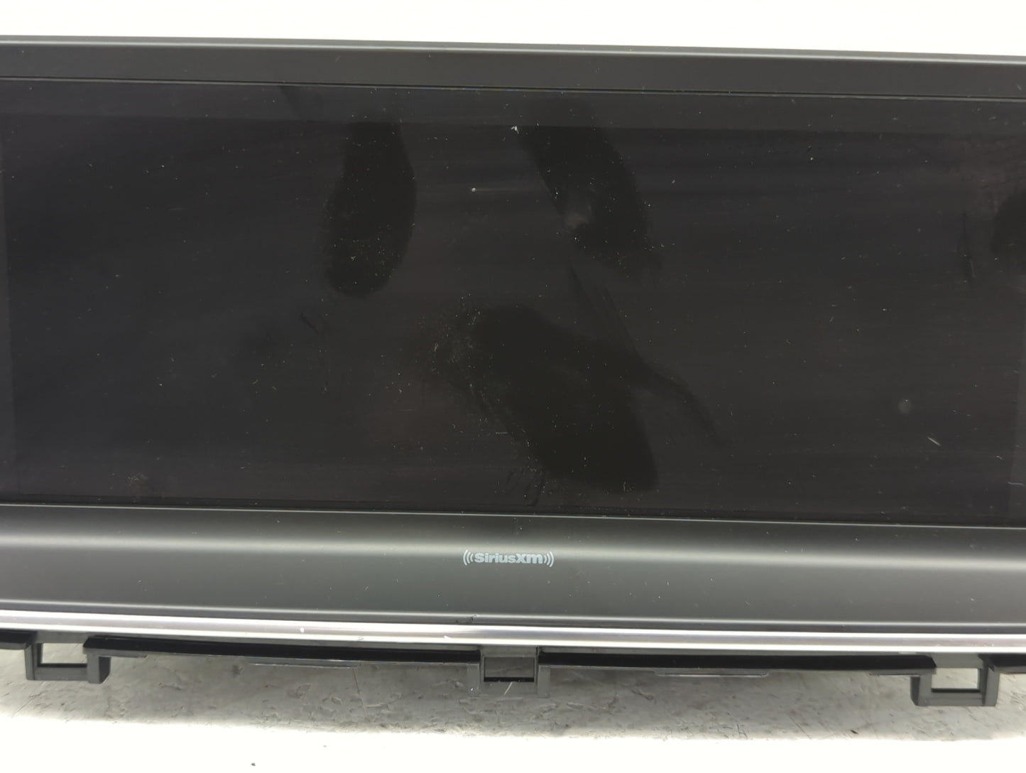 2020-2022 Kia Telluride Radio AM FM Cd Player Receiver Replacement P/N:96560-S9420CDD Fits Fits 2020 2021 2022 OEM Used Auto