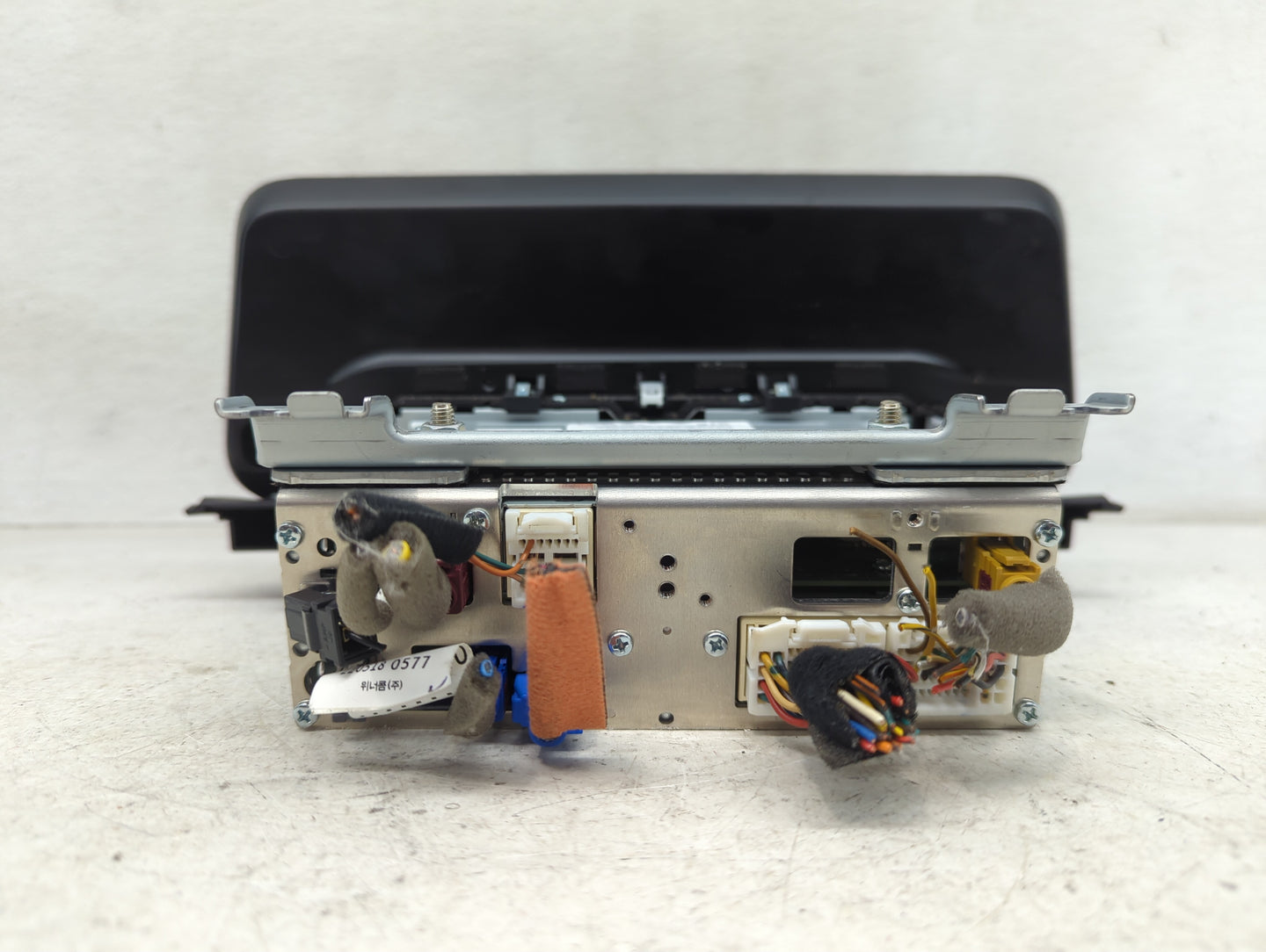 2020-2022 Kia Telluride Radio AM FM Cd Player Receiver Replacement P/N:96560-S9420CDD Fits Fits 2020 2021 2022 OEM Used Auto