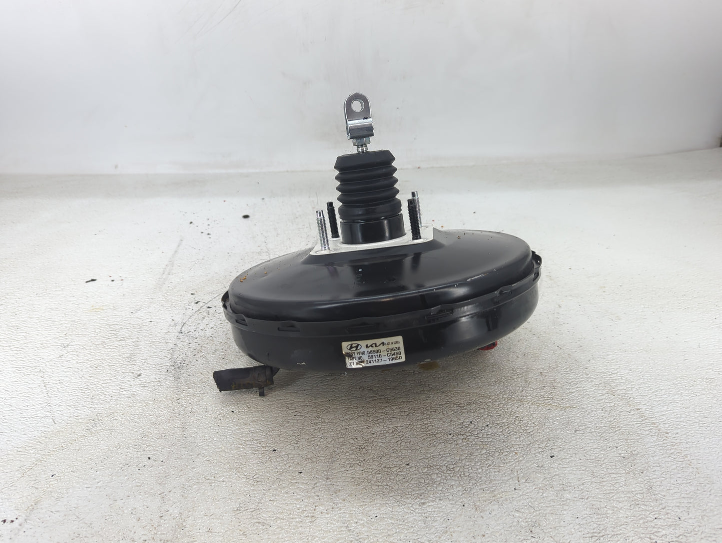 2020-2022 Kia Telluride Power Brake Booster Oem 1423333 - Oemusedautoparts1.com