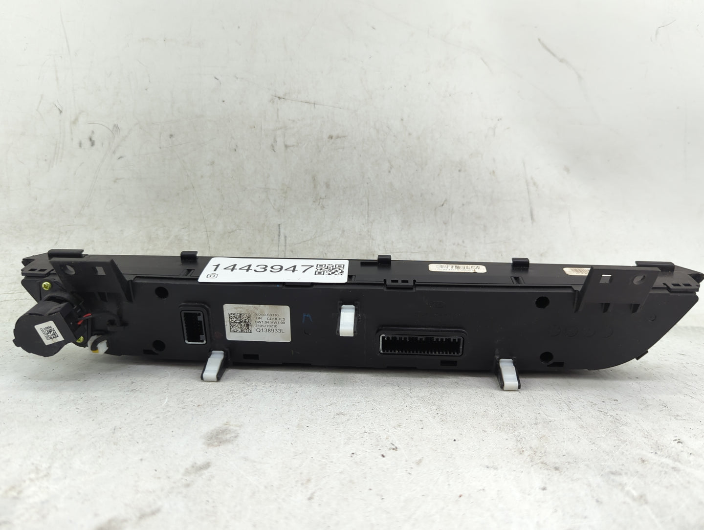 2020-2022 Kia Telluride Climate Control Module Temperature AC/Heater Replacement P/N:97250-S9330 Q138933L Fits Fits 2020 202