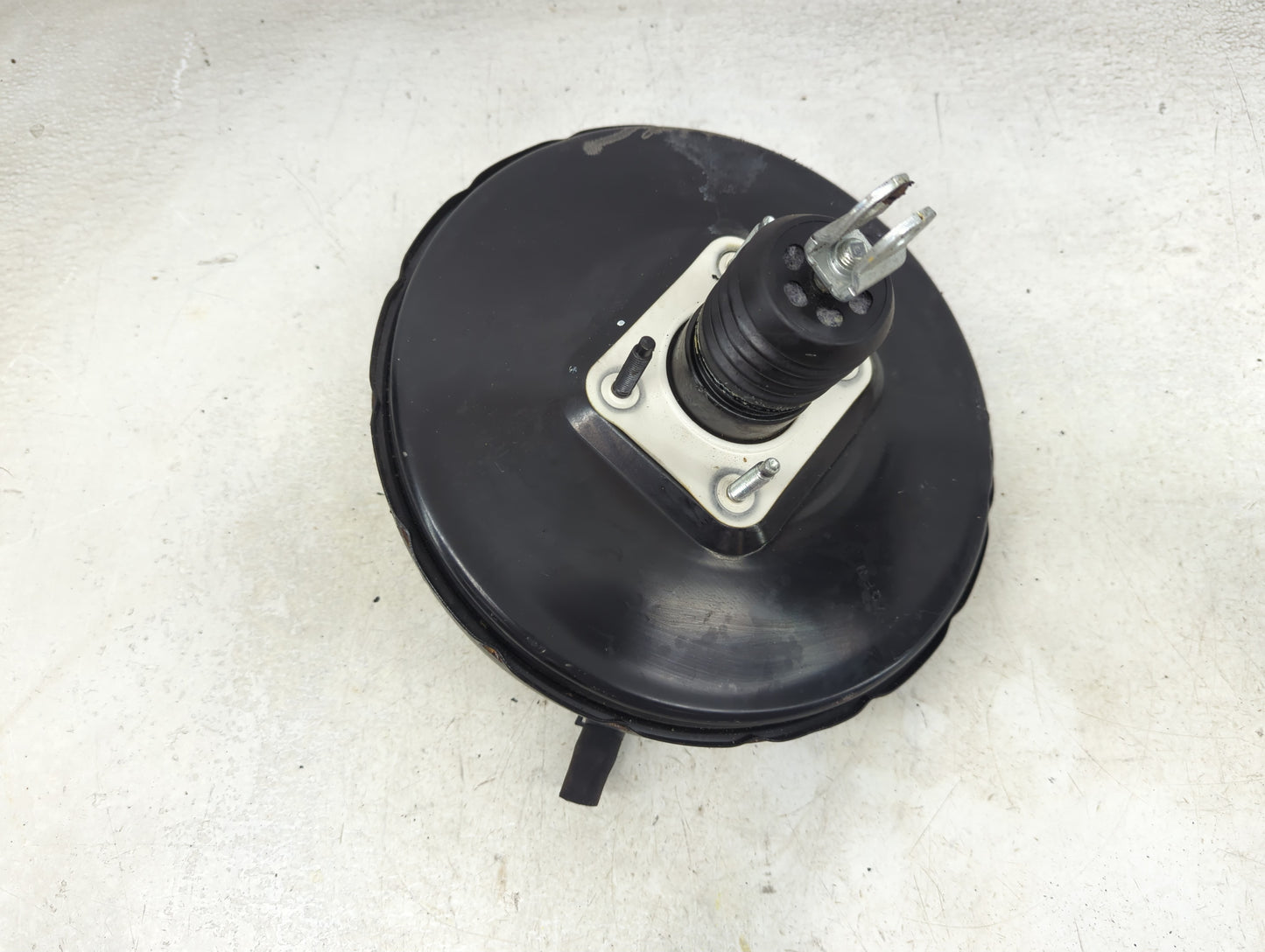 2020-2022 Kia Telluride Power Brake Booster Oem 1451783 - Oemusedautoparts1.com
