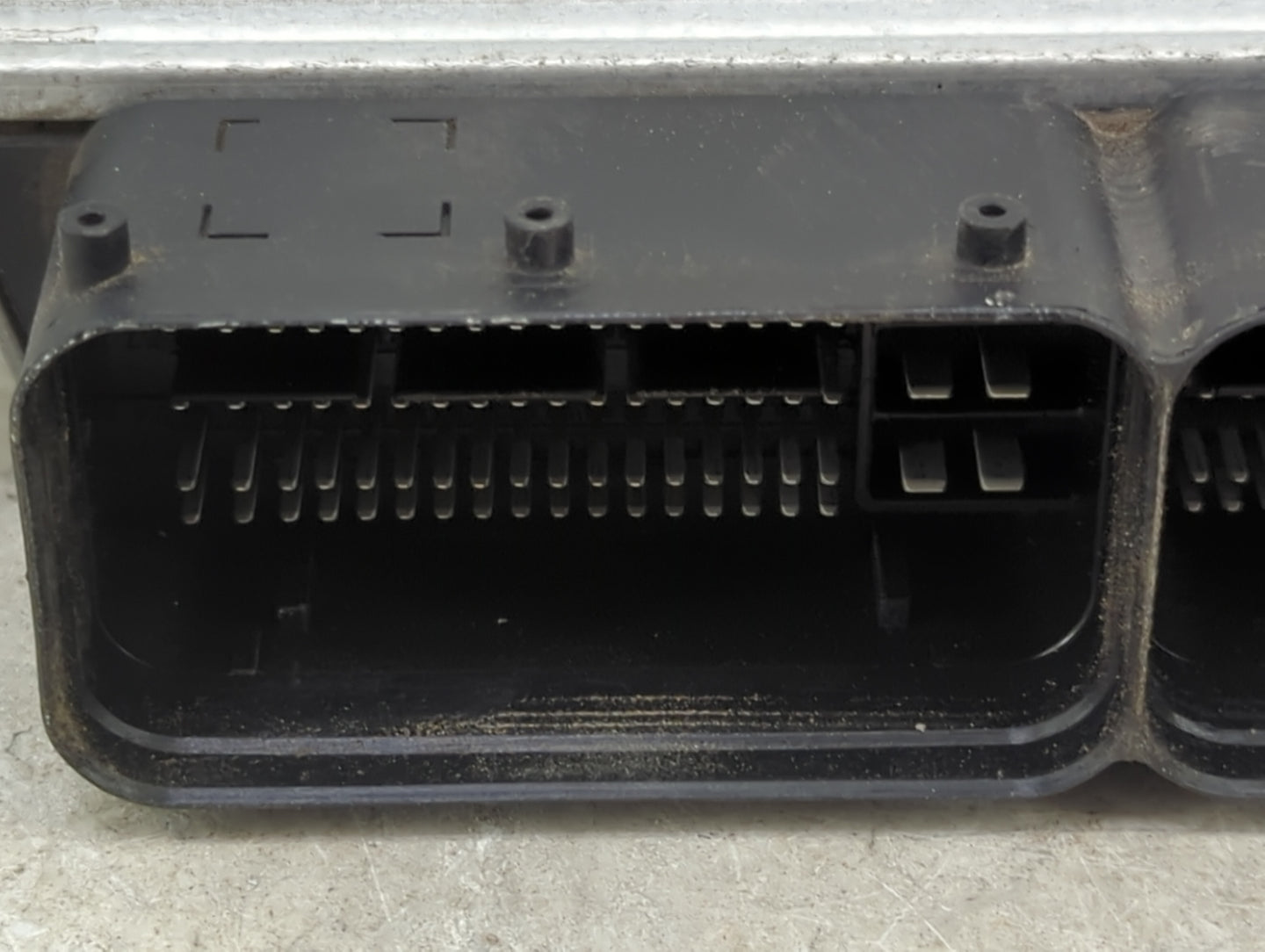 2022 Kia Telluride PCM Engine Control Computer ECU ECM PCU OEM P/N:39199-3L000 9001270125KD, SIM2K-260_1.01 Fits OEM Used Au
