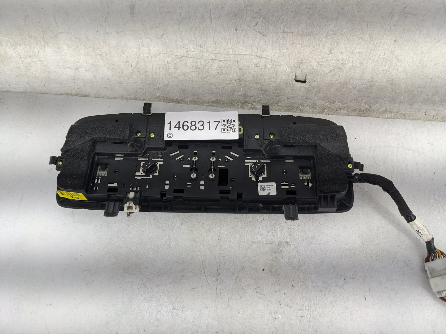 2022 Kia Telluride Climate Control Module Temperature AC/Heater Replacement P/N:92850S9100 Fits OEM Used Auto Parts - Oemuse