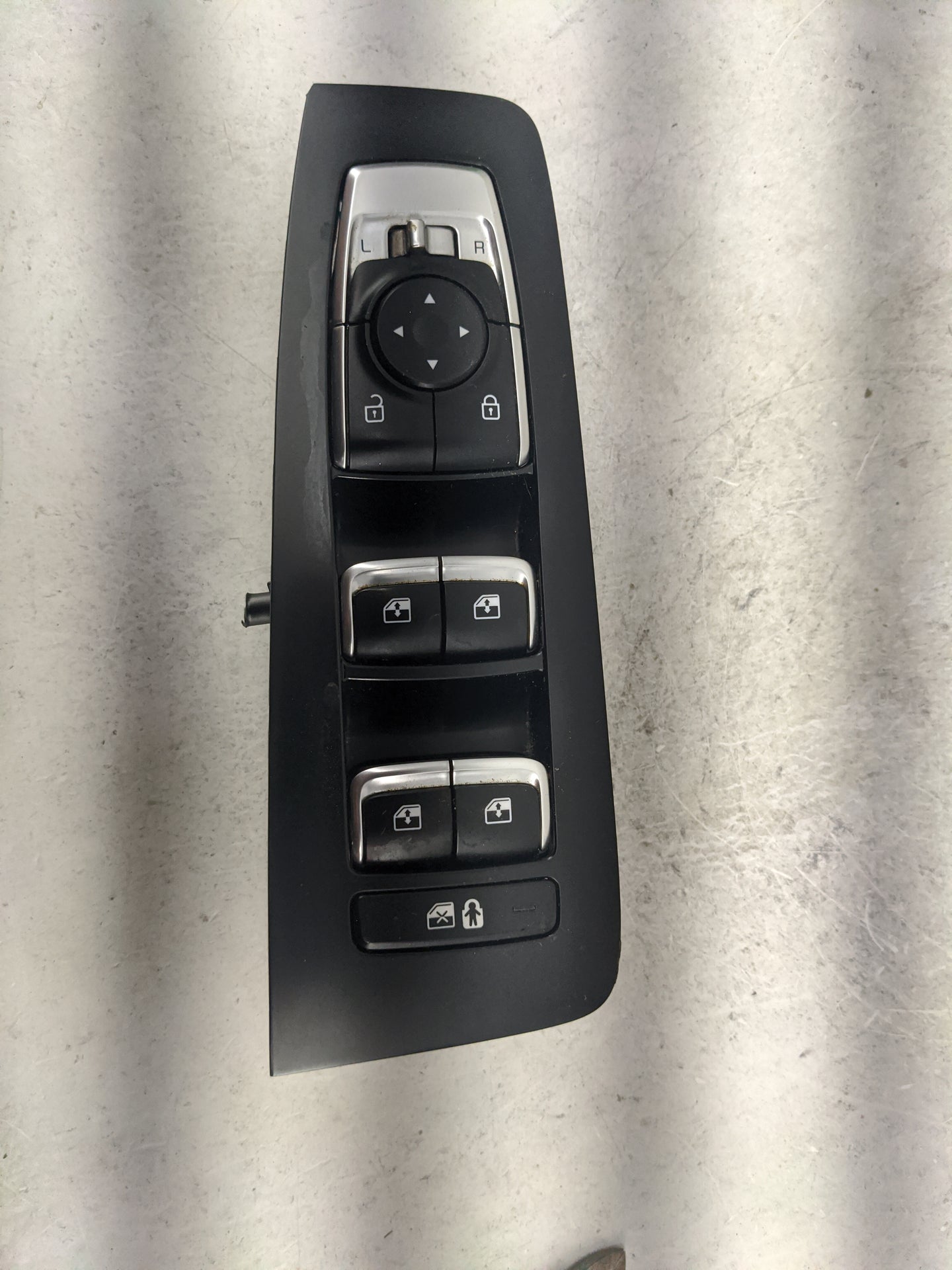 2020-2022 Kia Telluride Master Power Window Switch Replacement Driver Side Left P/N:93570S9050CAQ Fits Fits 2020 2021 2022 O