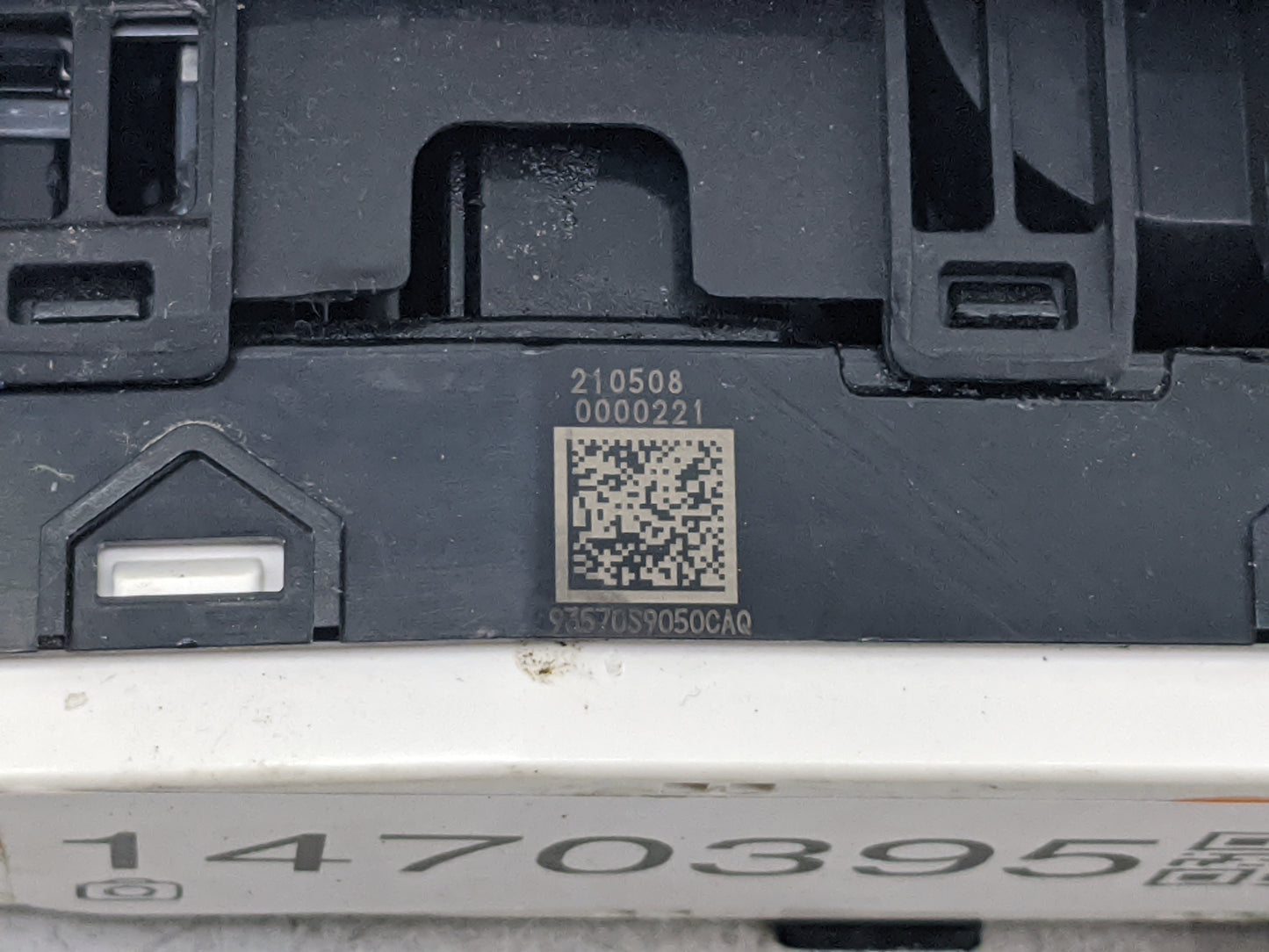 2020-2022 Kia Telluride Master Power Window Switch Replacement Driver Side Left P/N:93570S9050CAQ Fits Fits 2020 2021 2022 O