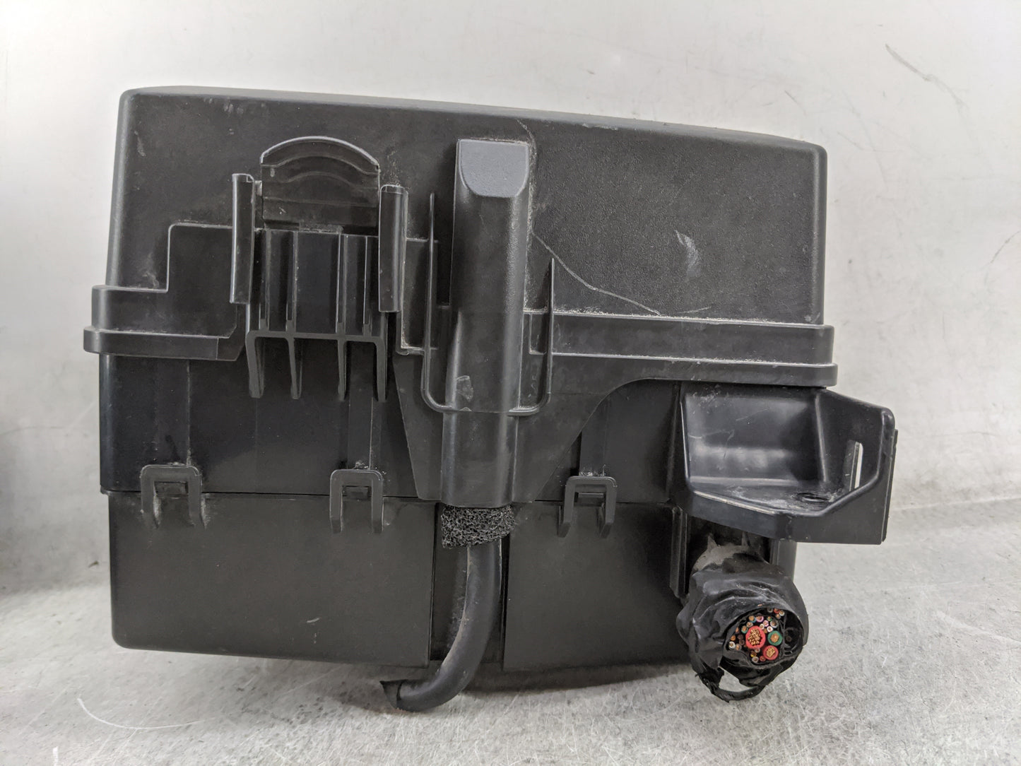 2020-2022 Kia Telluride Fusebox Fuse Box Panel Relay Module P/N:912116931000 Fits Fits 2020 2021 2022 OEM Used Auto Parts - 