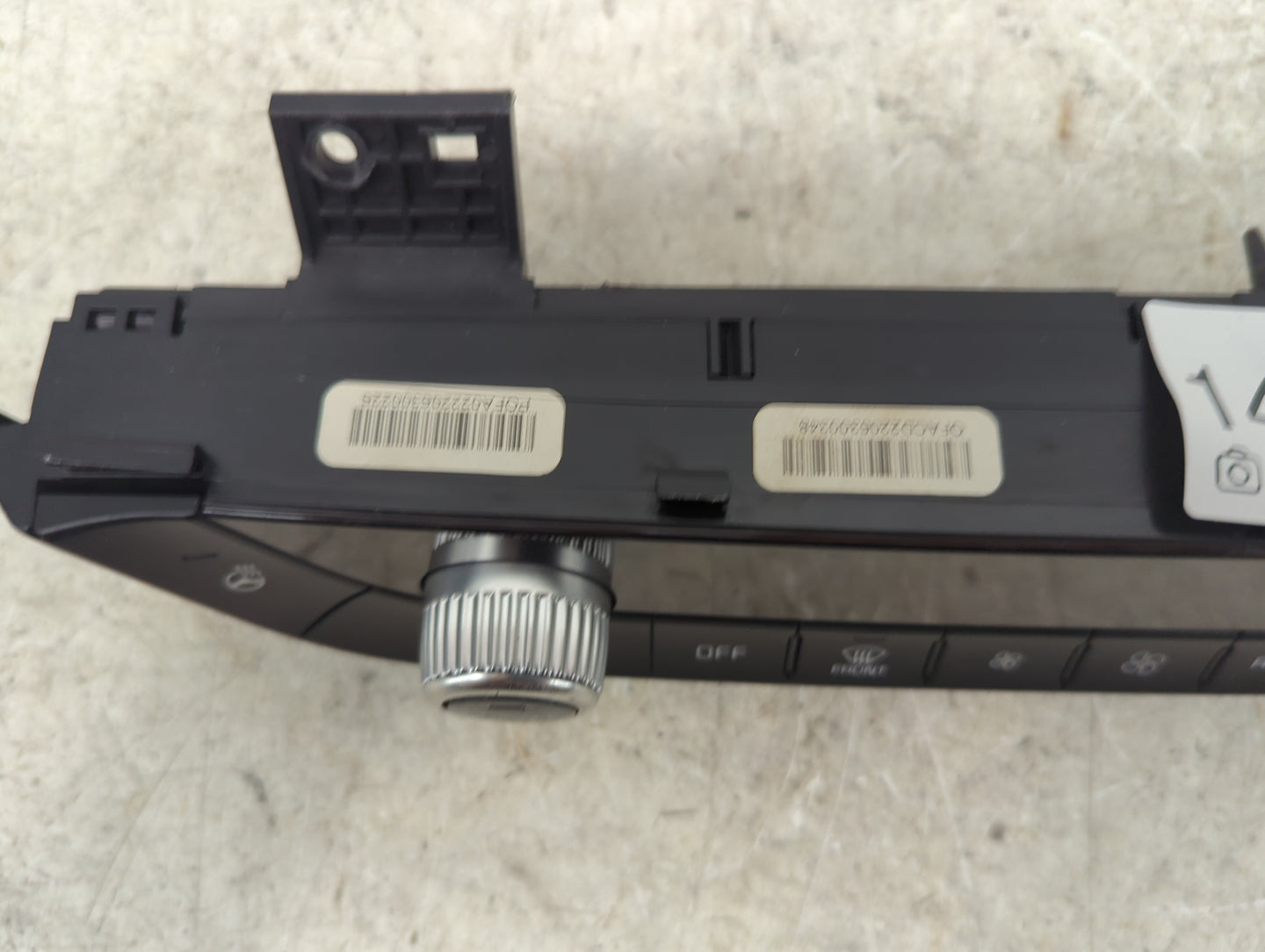 2020-2022 Kia Telluride Climate Control Module Temperature AC/Heater Replacement P/N:97250-S9330 Fits Fits 2020 2021 2022 OE