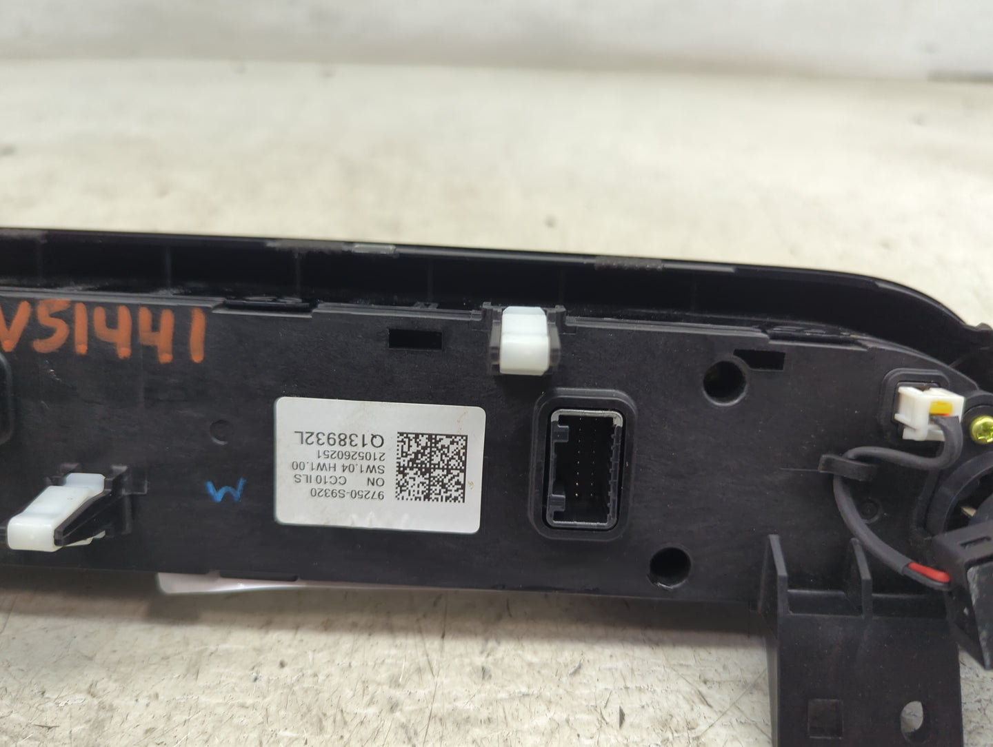 2020-2022 Kia Telluride Climate Control Module Temperature AC/Heater Replacement P/N:97250-S9320 Fits Fits 2020 2021 2022 OE