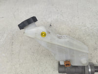 2020-2022 Kia Telluride Brake Master Cylinder 1498451 - Oemusedautoparts1.com
