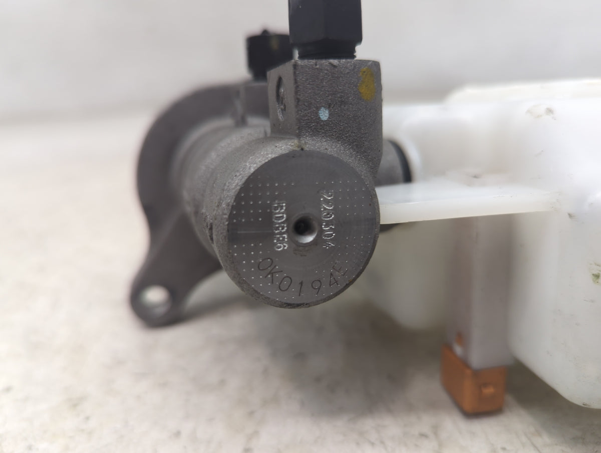 2020-2022 Kia Telluride Brake Master Cylinder 1498451 - Oemusedautoparts1.com