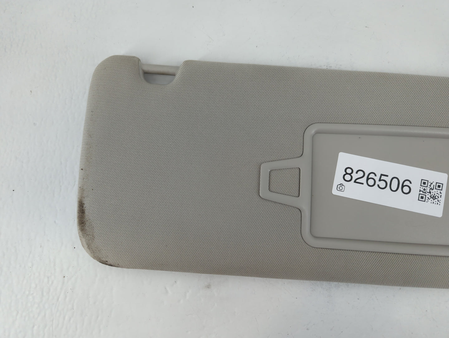 2020-2022 Kia Telluride Sun Visor Shade Replacement Passenger Right Mirror Fits Fits 2020 2021 2022 OEM Used Auto Parts - Oe
