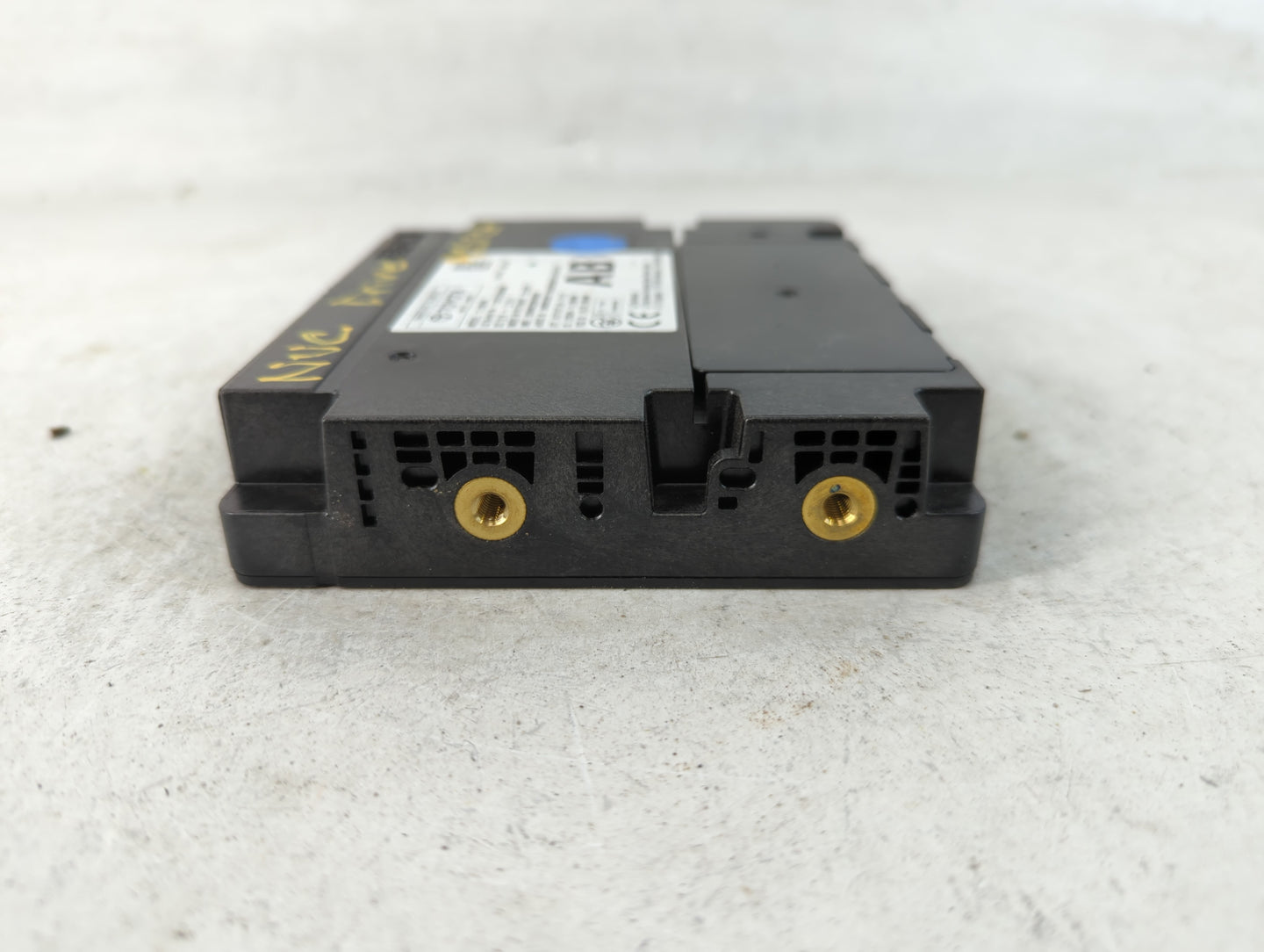 2020-2022 Lexus Es300h Chassis Control Module Ccm Bcm Body Control - Oemusedautoparts1.com