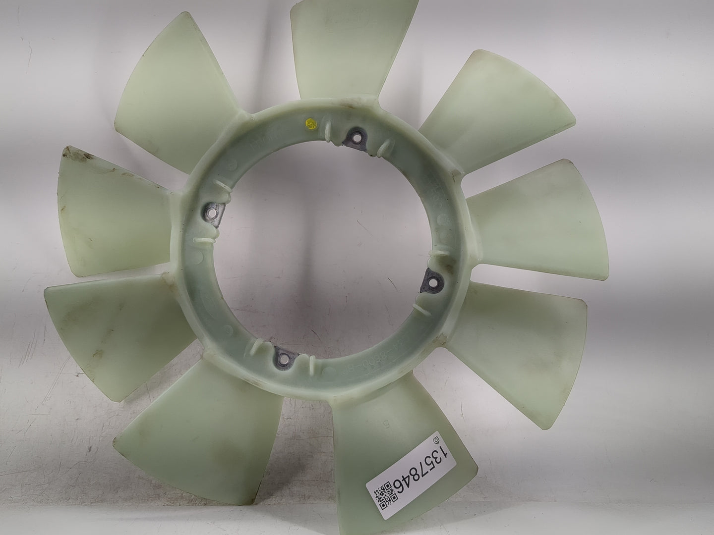 2019-2022 Lexus Es350 Electric Radiator Cooling Fan Motor Assembly Fits Fits 2018 2019 2020 2021 2022 OEM Used Auto Parts - 