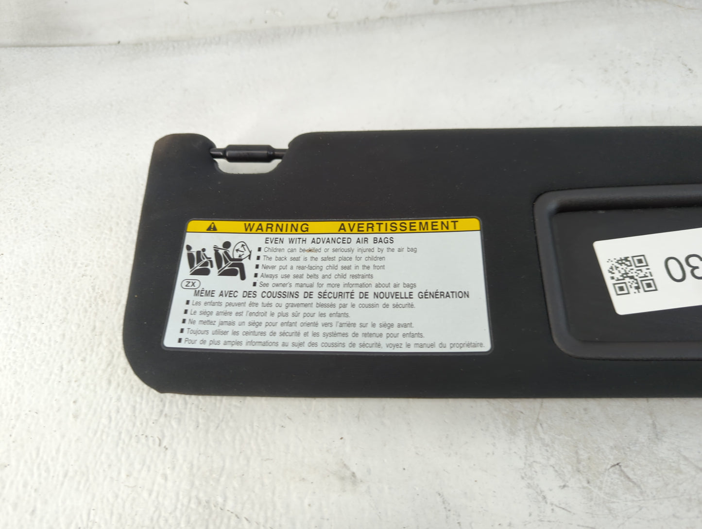 2022 Lexus Ls500 Sun Visor Shade Replacement Passenger Right Mirror Fits OEM Used Auto Parts - Oemusedautoparts1.com