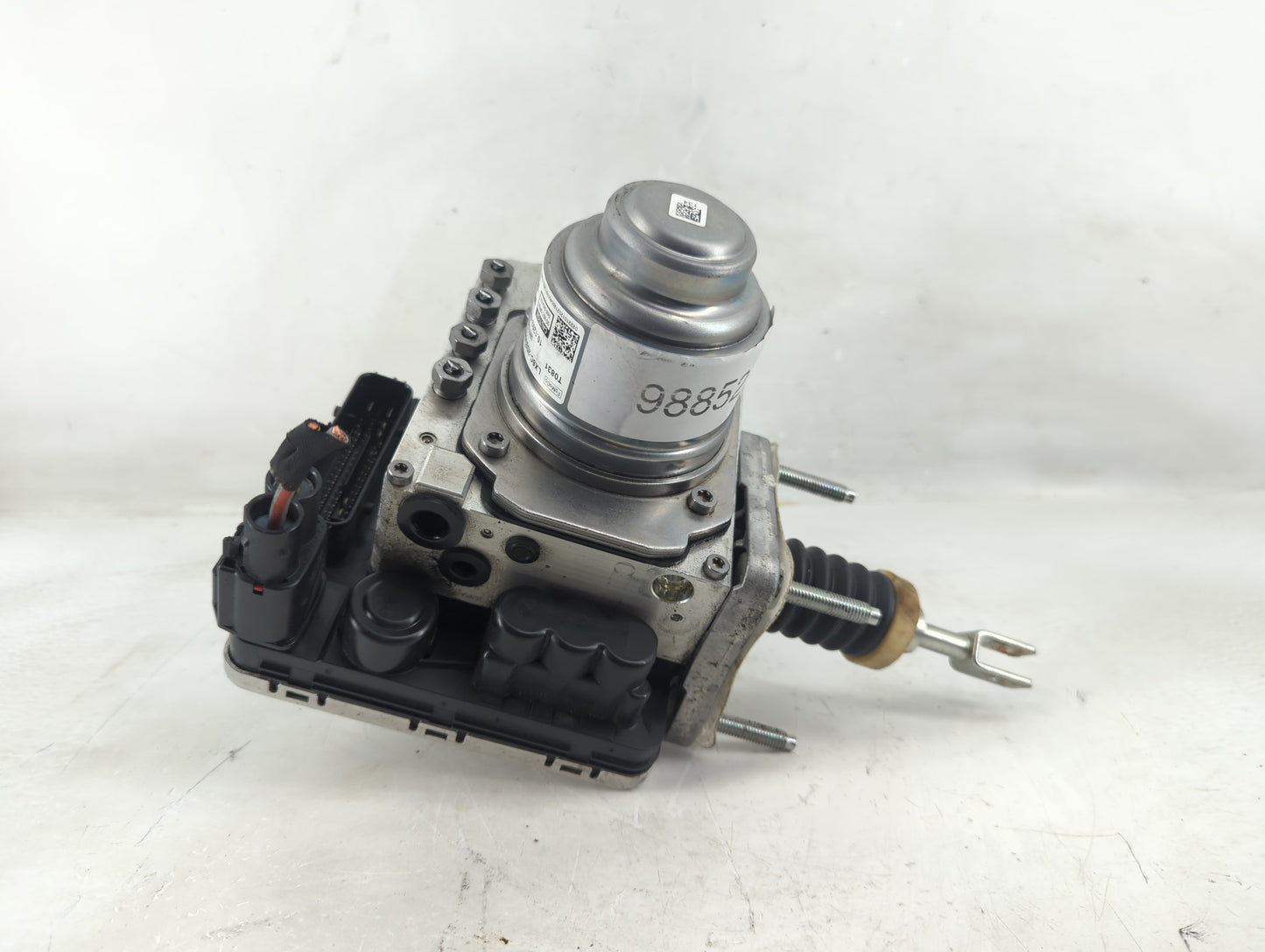 2020 Lincoln Corsair ABS Pump Control Module Replacement P/N:LX6C-2C219-MN Fits OEM Used Auto Parts - Oemusedautoparts1.com