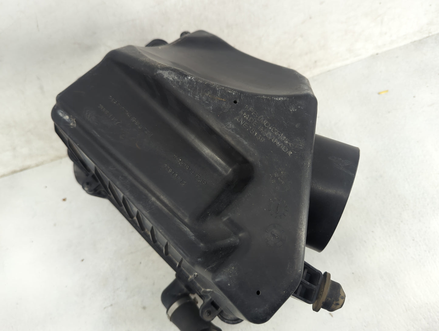 2022 Lincoln Corsair Air Cleaner Intake-duct Hose Tube - Oemusedautoparts1.com