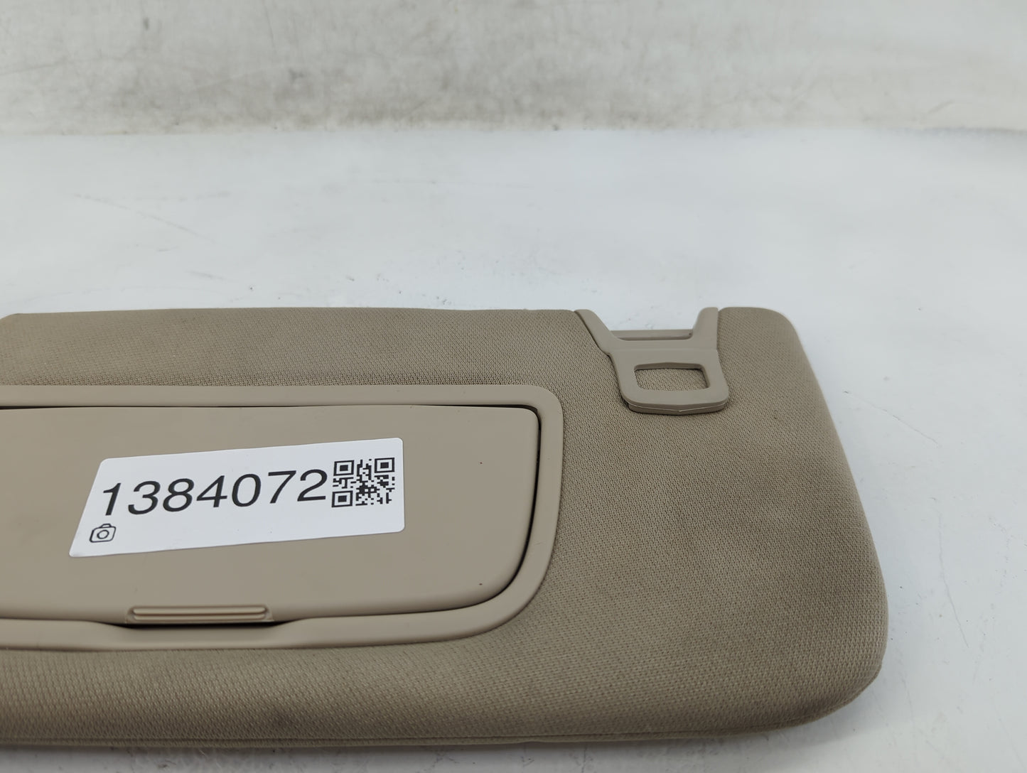 2020 Lincoln Nautilus Sun Visor Shade Replacement Driver Left Mirror Fits OEM Used Auto Parts - Oemusedautoparts1.com
