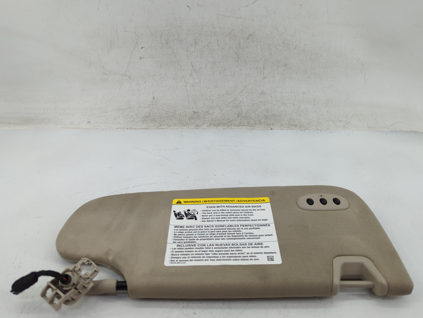 2020 Lincoln Nautilus Sun Visor Shade Replacement Driver Left Mirror Fits OEM Used Auto Parts - Oemusedautoparts1.com