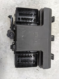2019-2020 Lincoln Nautilus Fusebox Fuse Box Panel Relay Module P/N:M2QT14D068BA Fits Fits 2019 2020 OEM Used Auto Parts - Oe