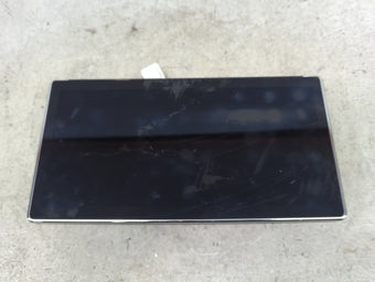 compare product 2022 Lincoln Nautilus Information Display Screen