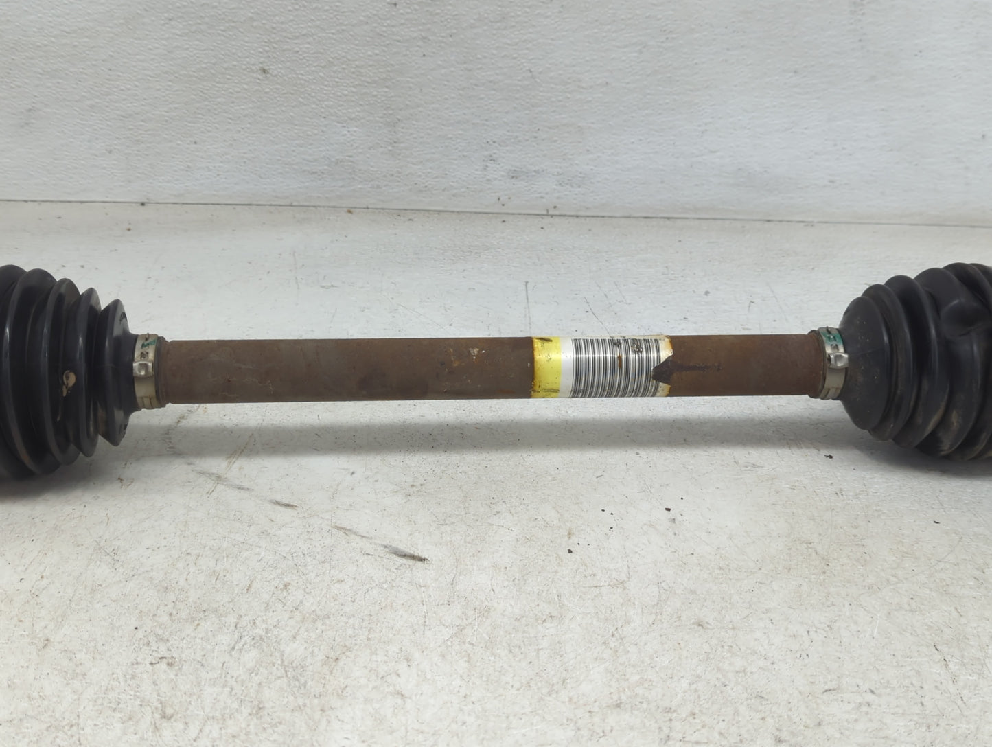 2022 Lincoln Navigator Axle Shaft Rear Driver Cv C/v - Oemusedautoparts1.com