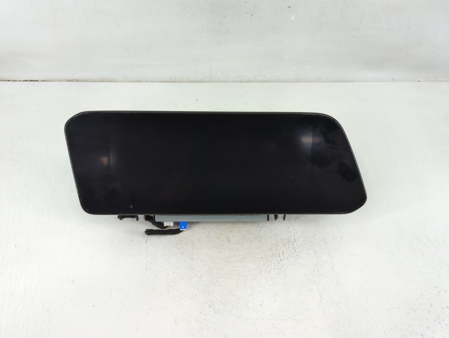 2019-2022 Mazda 3 Radio AM FM Cd Player Receiver Replacement P/N:BDGF 611J0-A Fits Fits 2019 2020 2021 2022 OEM Used Auto Pa