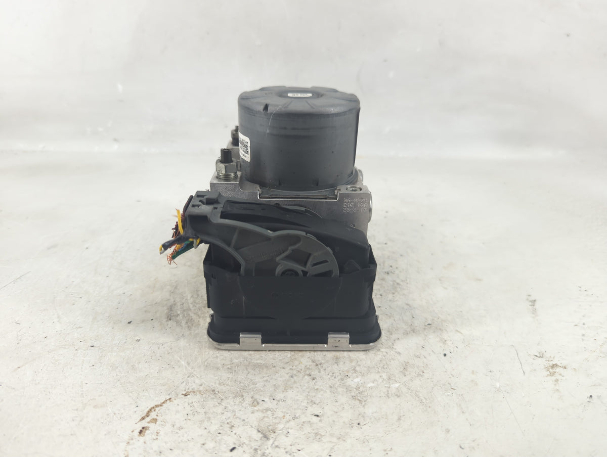 2019-2022 Mazda 3 Anti-Lock Brake ABS Pump Module Actuator OEM P/N:06.2102 - 6070.4 ESC KF620 C6 Fits Fits 2019 2020 2021 20