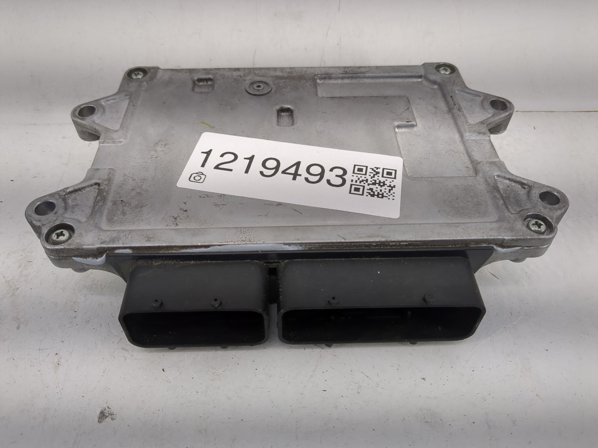 2019-2022 Mazda 3 PCM Engine Control Computer ECU ECM PCU OEM P/N:PAJ8 18 881 Fits 2019 2020 2021 2022 OEM Used Auto Parts -