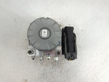 2019-2022 Mazda 3 ABS Pump Control Module Replacement P/N:BCKA 43 7A0 B Fits Fits 2019 2020 2021 2022 OEM Used Auto Parts