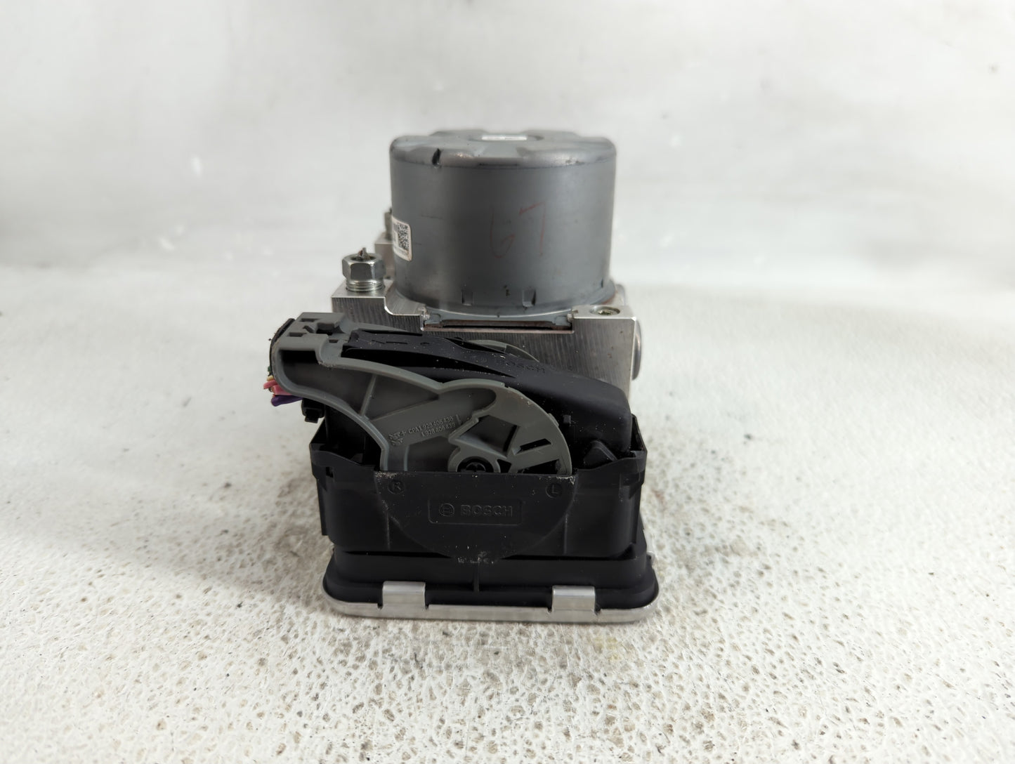 2019-2022 Mazda 3 ABS Pump Control Module Replacement P/N:BCKA 43 7A0 B Fits Fits 2019 2020 2021 2022 OEM Used Auto Parts - 