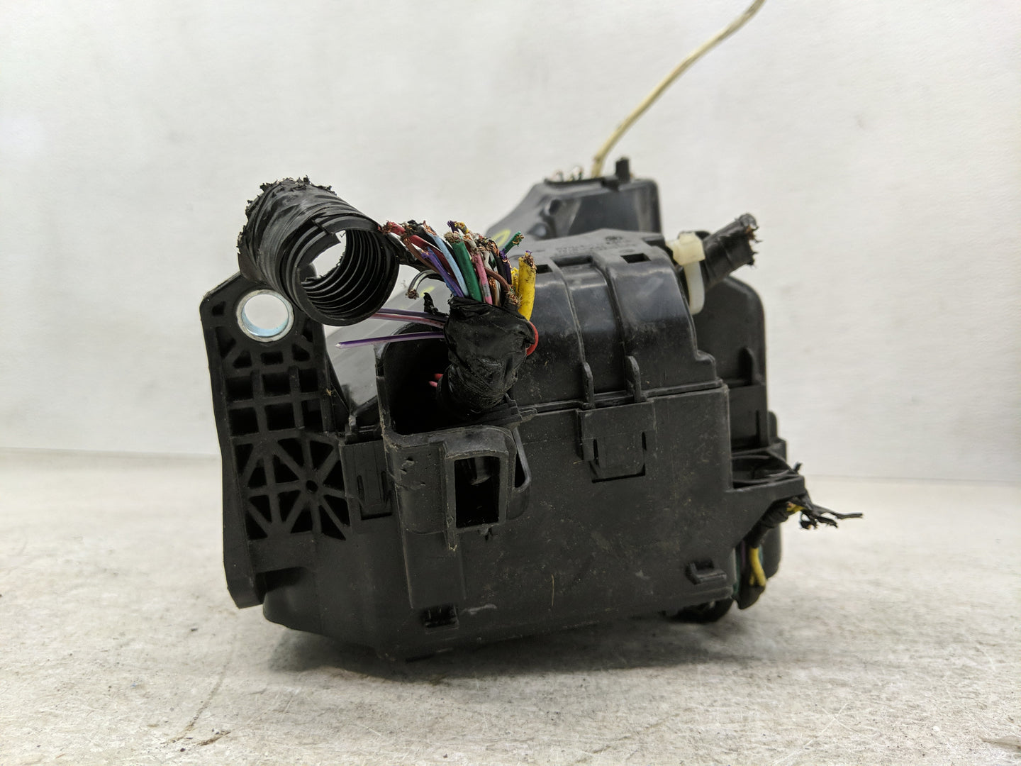 2022 Mazda 3 Fusebox Fuse Box Panel Relay Module Fits Fits 2020 2021 OEM Used Auto Parts - Oemusedautoparts1.com