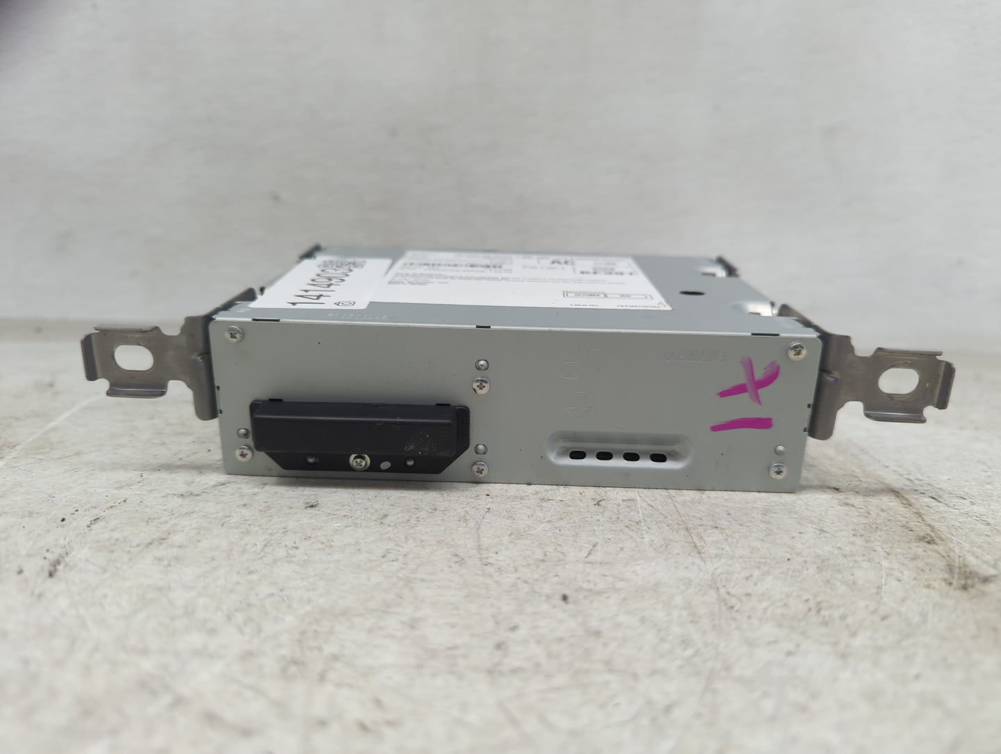 2021-2022 Mazda 3 Radio AM FM Cd Player Receiver Replacement P/N:BGMR 66 9C0F Fits Fits 2021 2022 OEM Used Auto Parts - Oemu