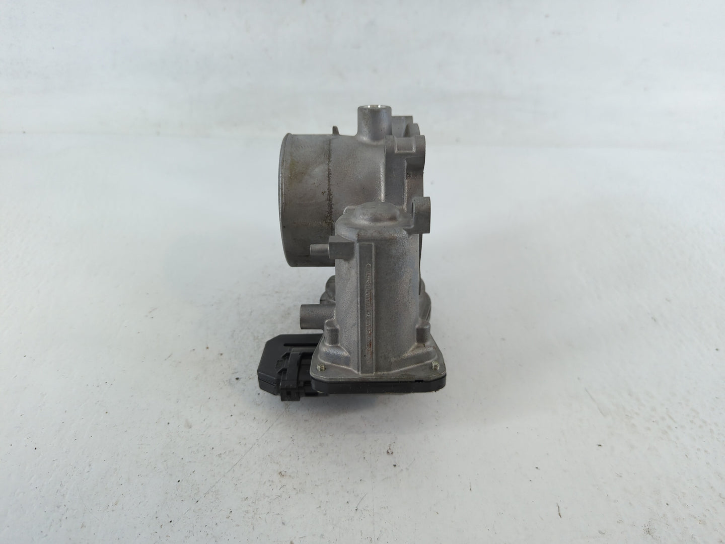 2019-2022 Mazda 3 Throttle Body P/N:PYFS 13 640 220065 Fits Fits 2018 2019 2020 2021 2022 OEM Used Auto Parts - Oemusedautop