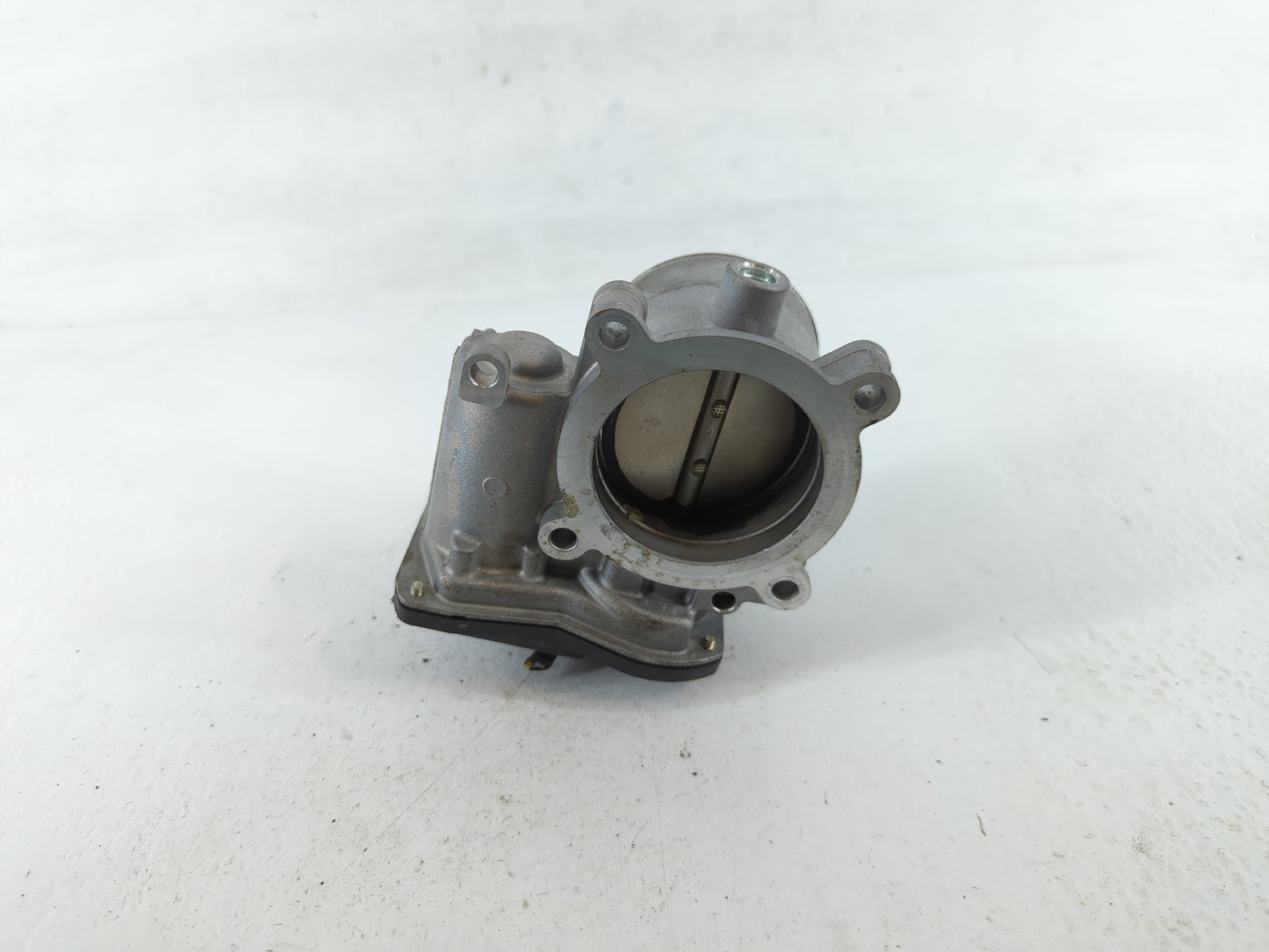 2019-2022 Mazda 3 Throttle Body P/N:PYFS 13 640 220065 Fits Fits 2018 2019 2020 2021 2022 OEM Used Auto Parts - Oemusedautop