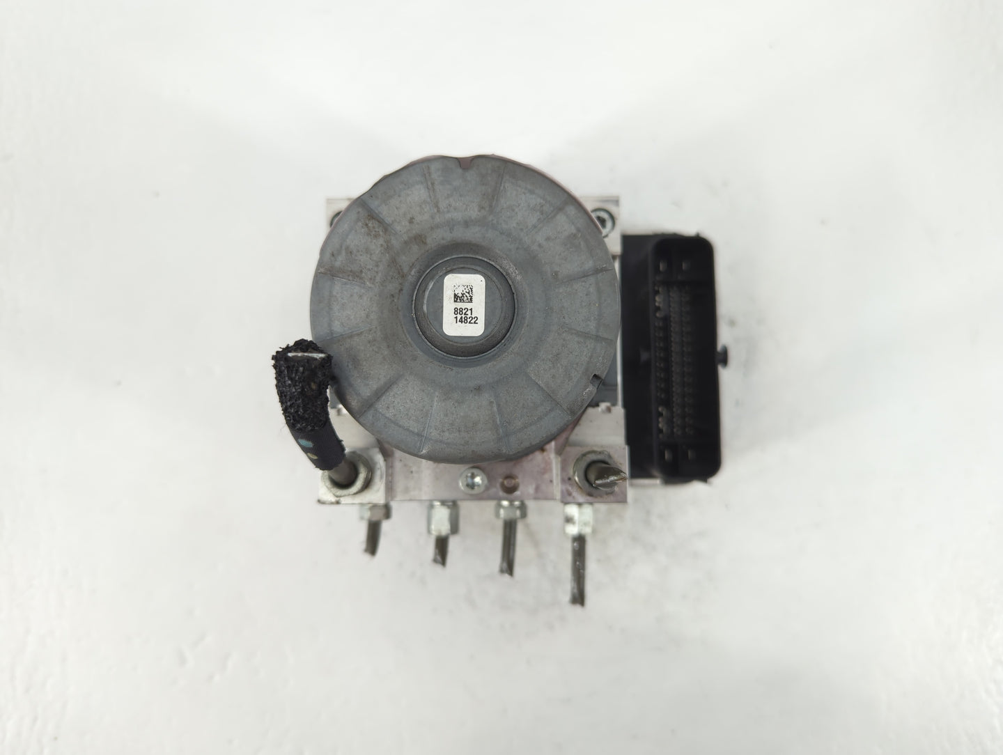 2019-2022 Mazda 3 ABS Pump Control Module Replacement P/N:BDTS 43 7A0 Fits Fits 2019 2020 2021 2022 OEM Used Auto Parts - Oe